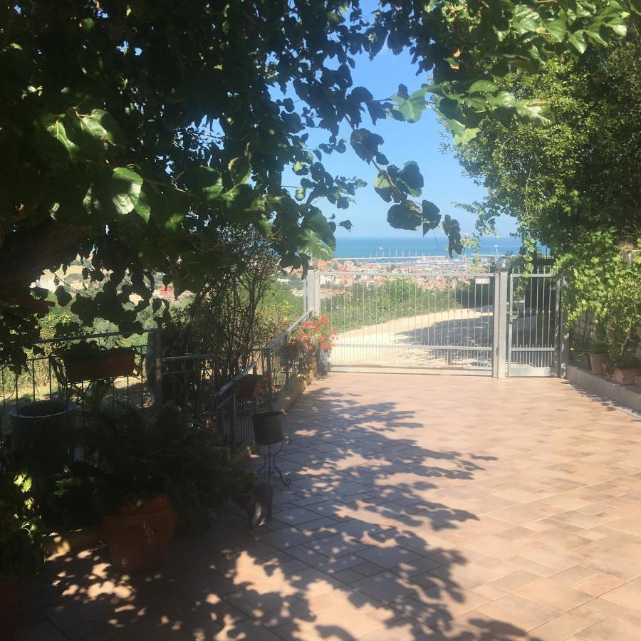 לינה וארוחת בוקר אנקונה La Casa Sul Golfo מראה חיצוני תמונה